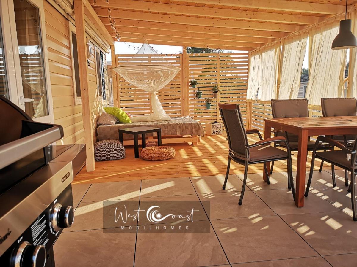 West Coast Mobilhome With Xxl Terrace Tar-Vabriga Екстериор снимка